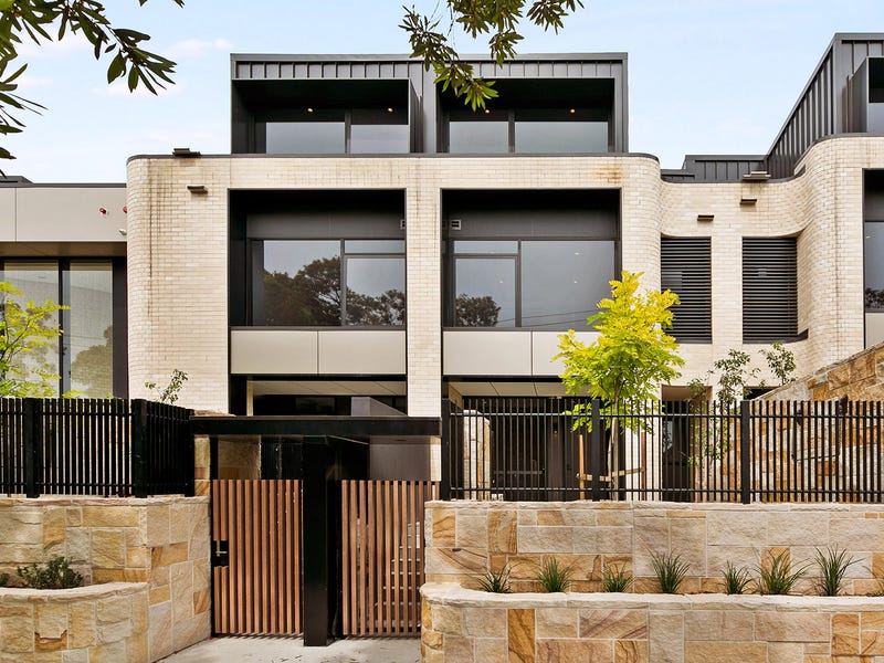 Roseville Townhouse – The Archwood Residence